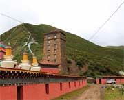 班玛城市风景
