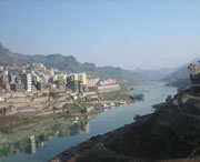 沿河城市风景